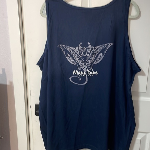 New top with tag from Crazy shirts brand - Picture 3 of 3